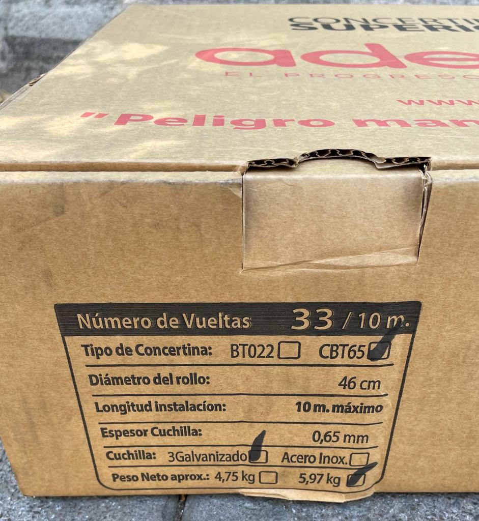 CONCERTINAS GALVANIZADAS - Alarmega - caja de producto con características CBT65, Cuchilla 3Galvanizado, Peso neto 5,97kg, 33 vueltas 10 metros